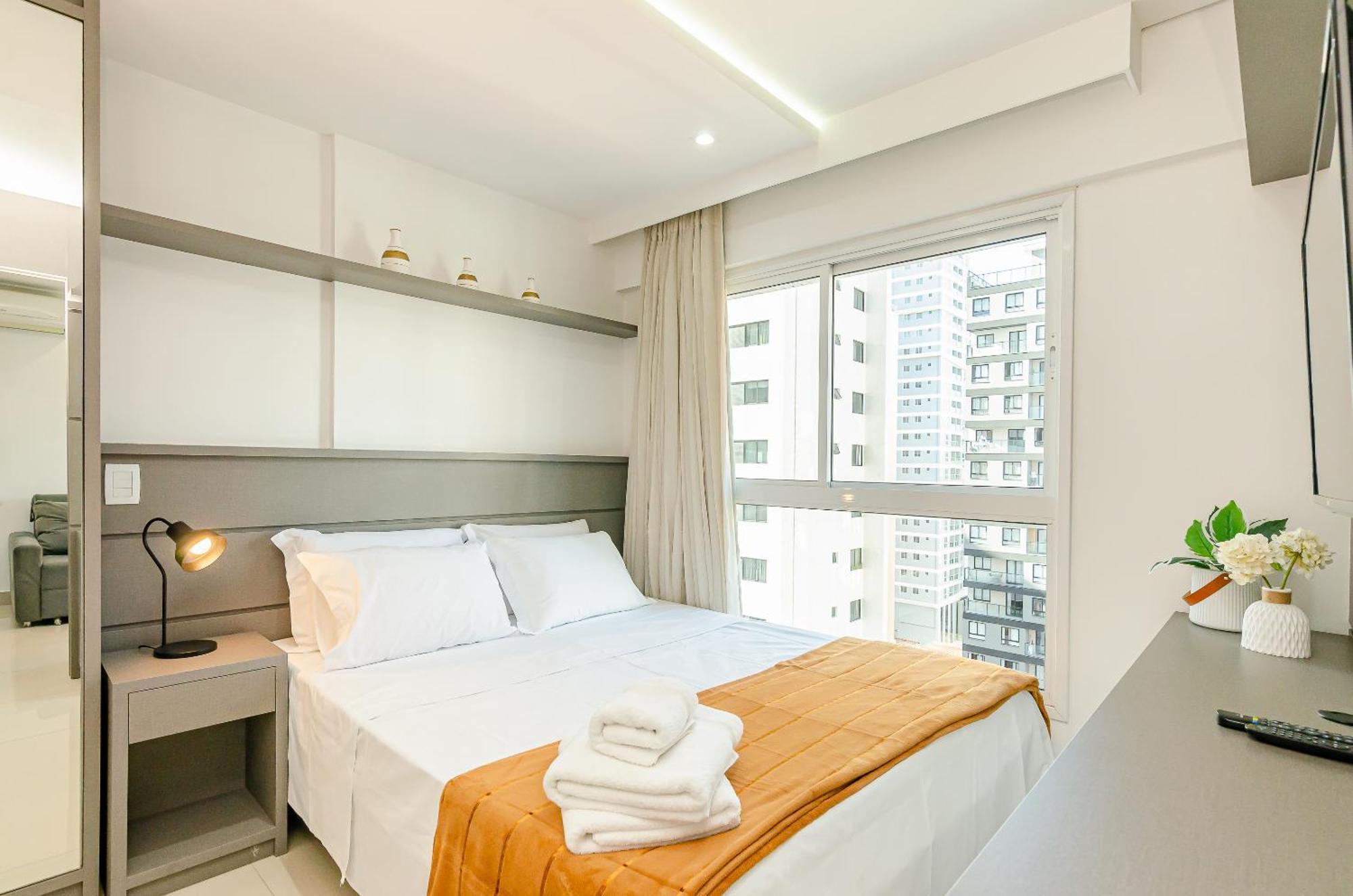 Lifespace Curitiba - Apartamentos Urooms Eksteriør billede