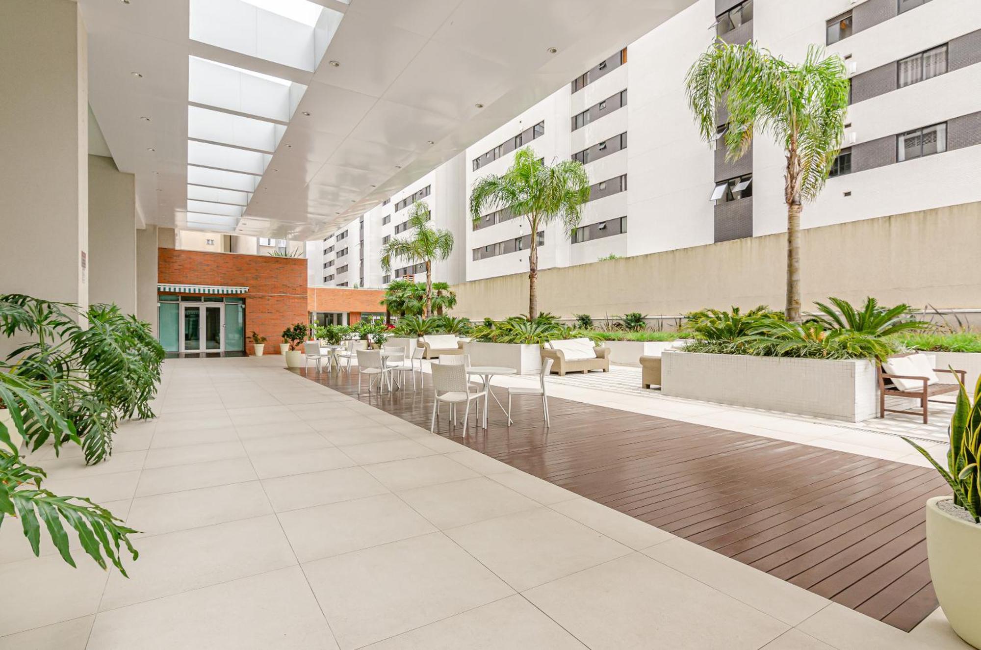 Lifespace Curitiba - Apartamentos Urooms Eksteriør billede