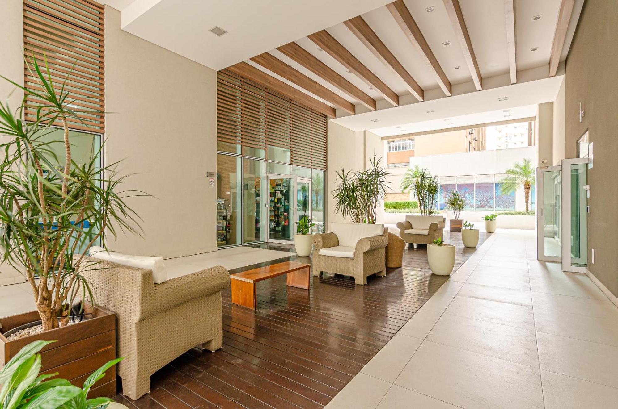 Lifespace Curitiba - Apartamentos Urooms Eksteriør billede